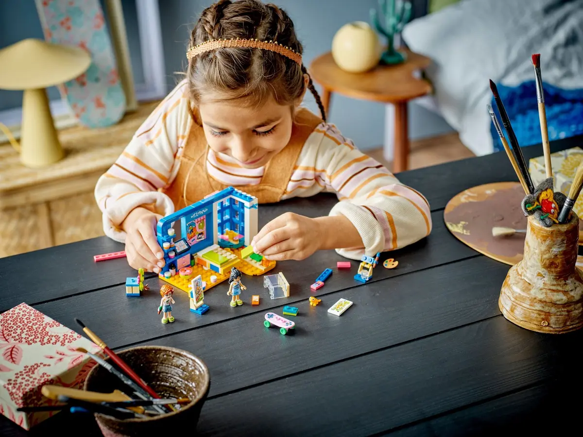 LEGO Friends 41739 Liann's Room set, image 8