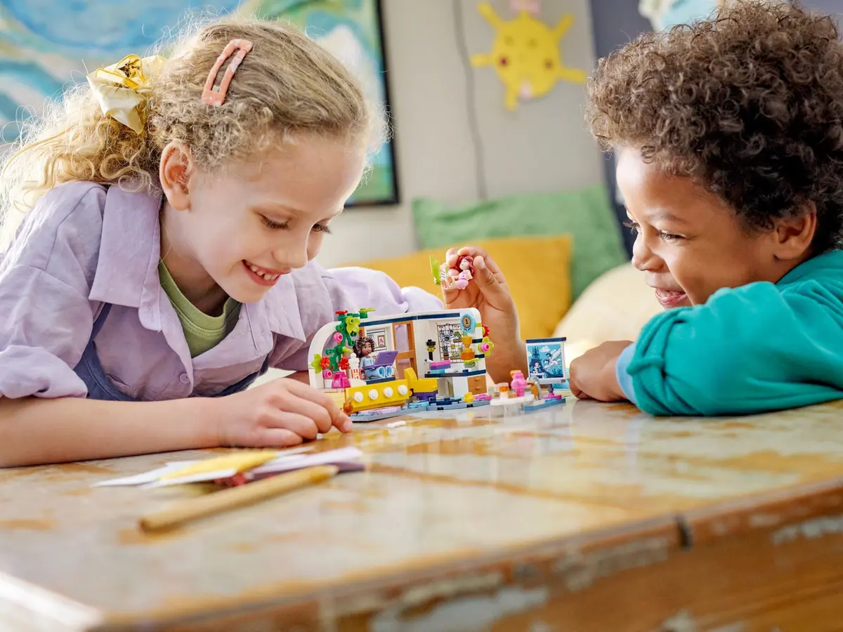 LEGO Friends 41740 Aliya's Room set, image 7