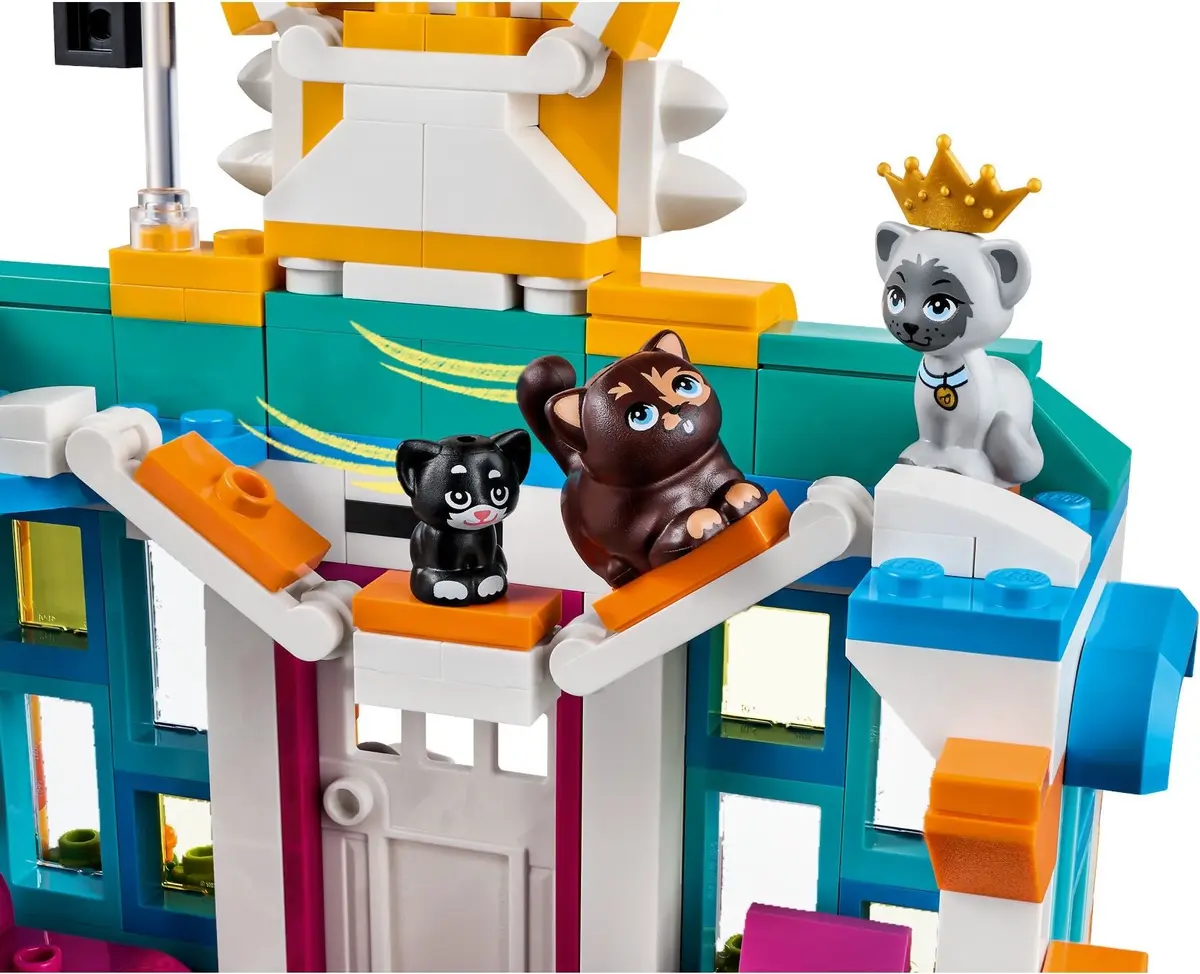LEGO Friends 41742 Cat Hotel set, image 5
