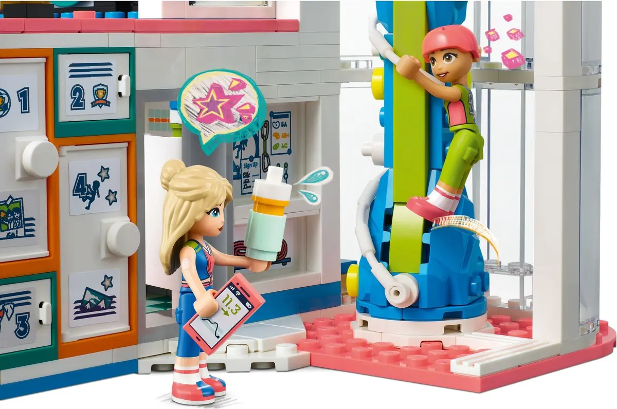 LEGO Friends 41744 Sports Centre set, image 9