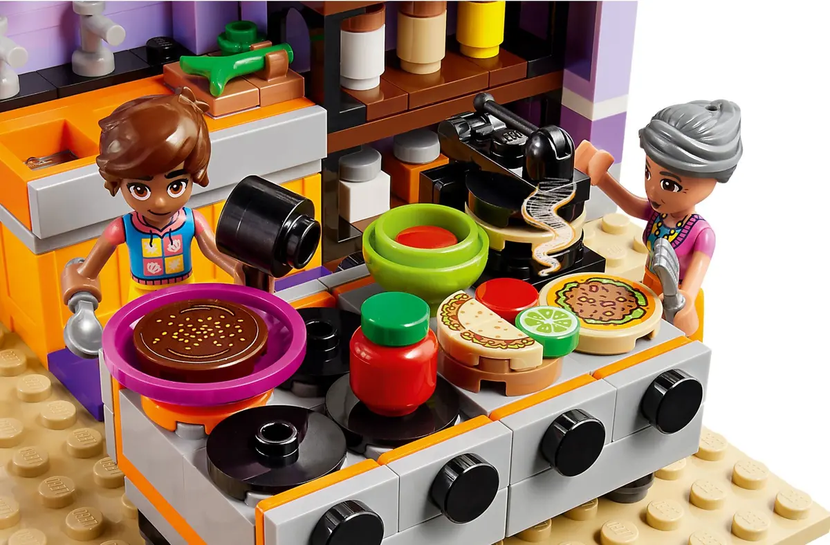 LEGO Friends 41747 Heartlake City Community Kitchen set, image 6