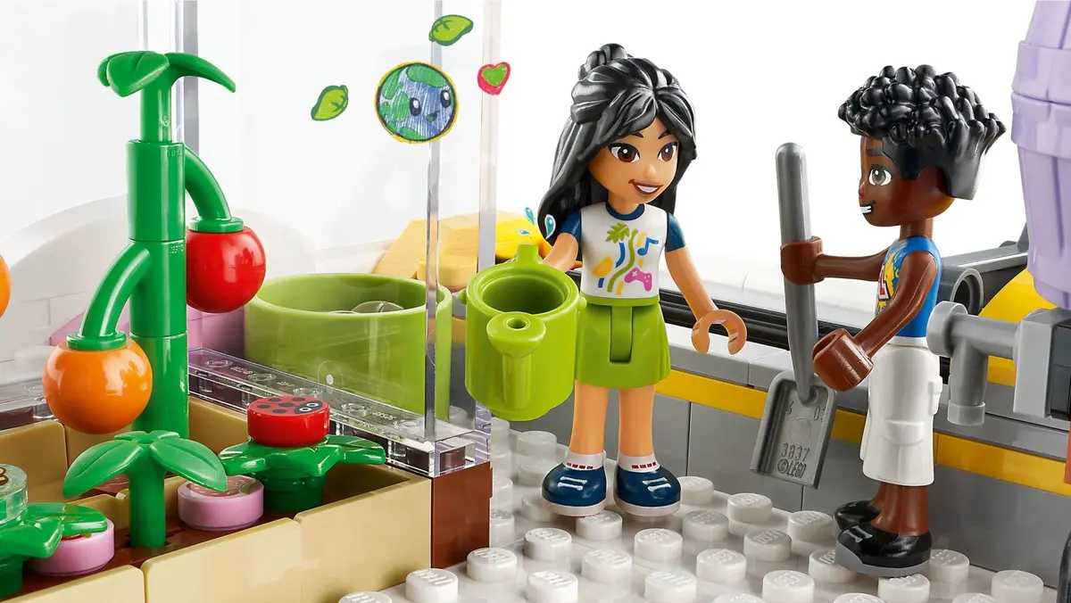 LEGO Friends 41748 Heartlake City Community Centre set, image 8