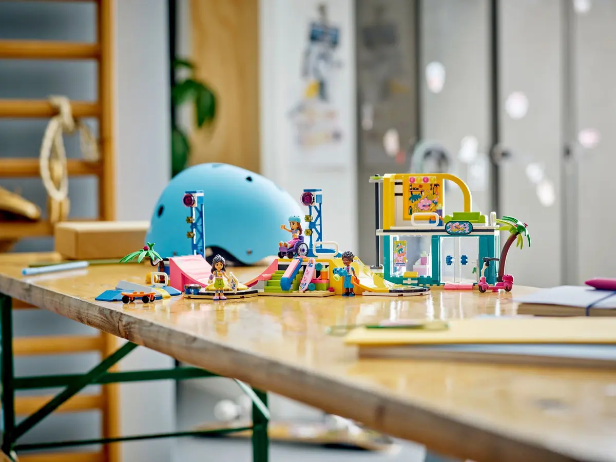 LEGO Friends 41751 Skate Park set, image 3