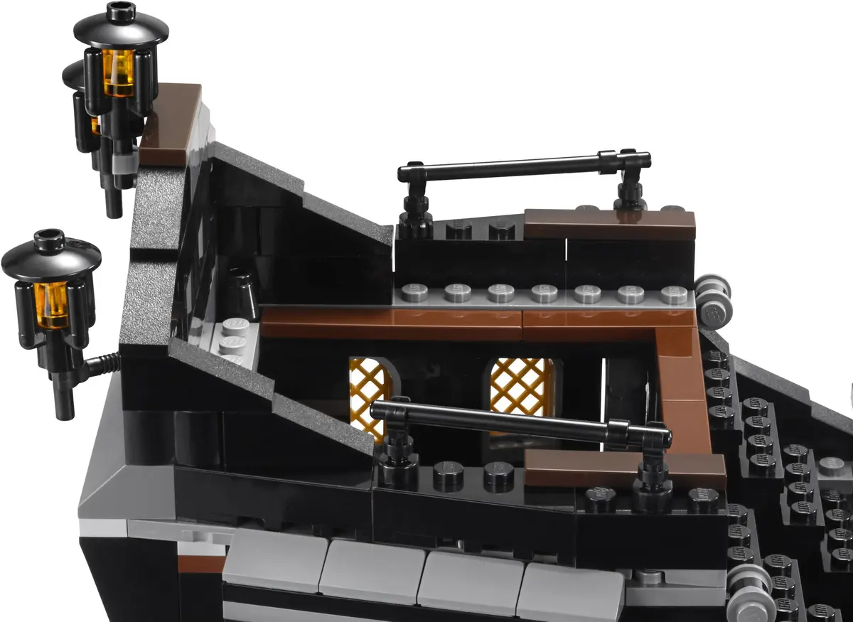 LEGO Pirates of the Caribbean 4184 The Black Pearl set, image 5