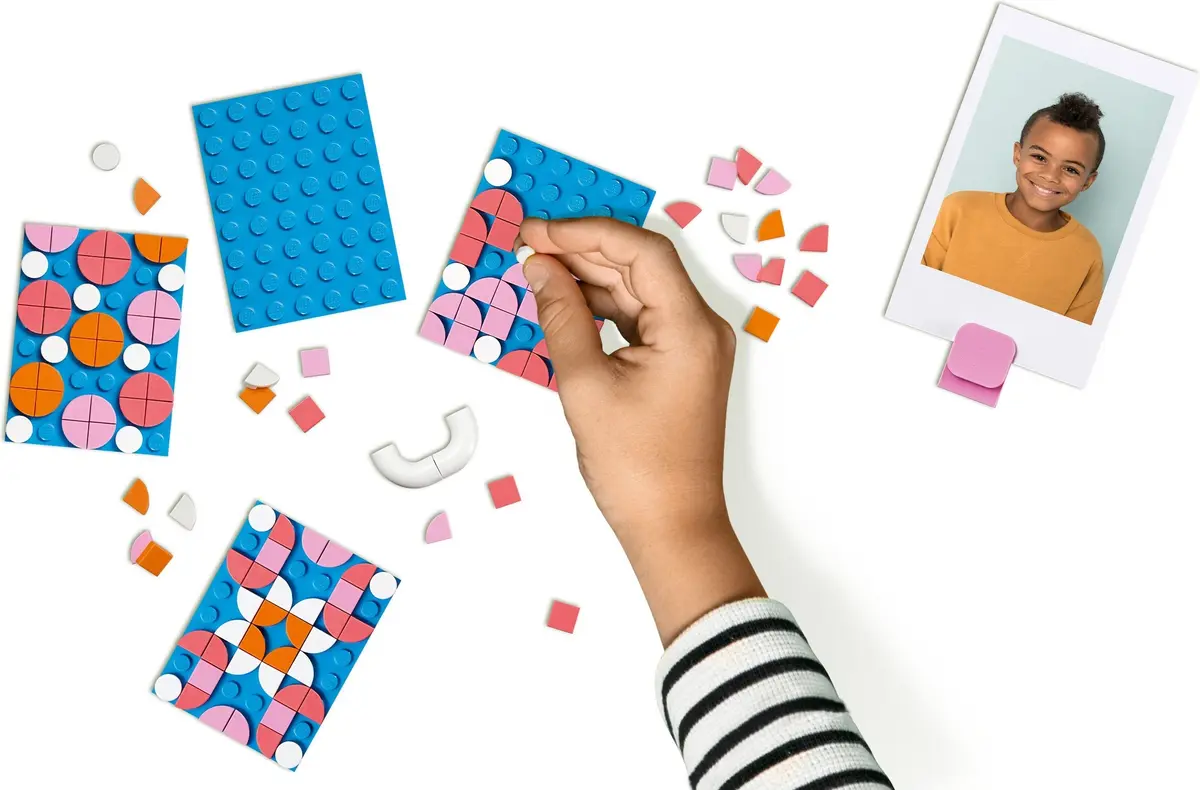 LEGO Dots 41907 Desk Organiser set, image 10
