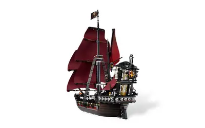 LEGO Pirates of the Caribbean 4195 Queen Anne's Revenge set, image 5