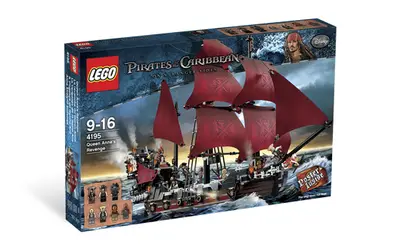 LEGO Pirates of the Caribbean 4195 Queen Anne's Revenge set, image 4