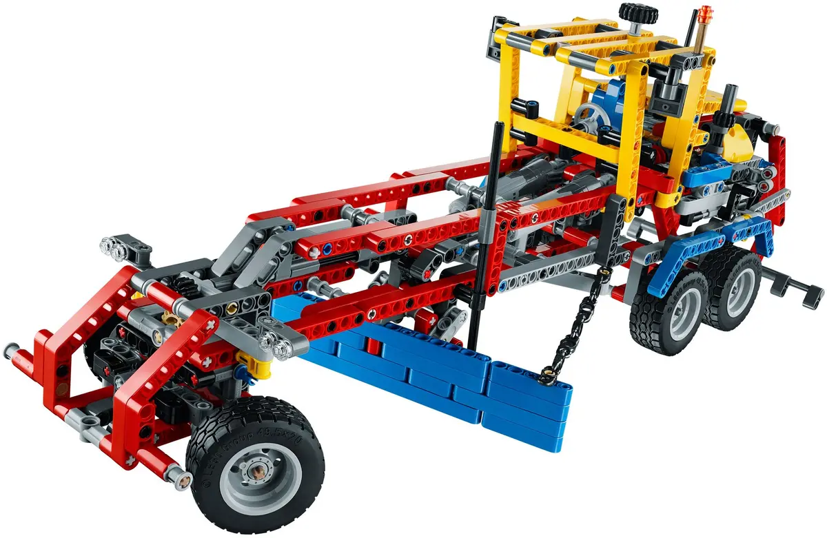 LEGO Technic 42024 Container Truck set, image 6