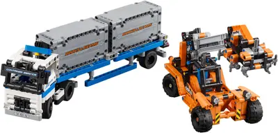 LEGO Technic 42062 Container Yard set