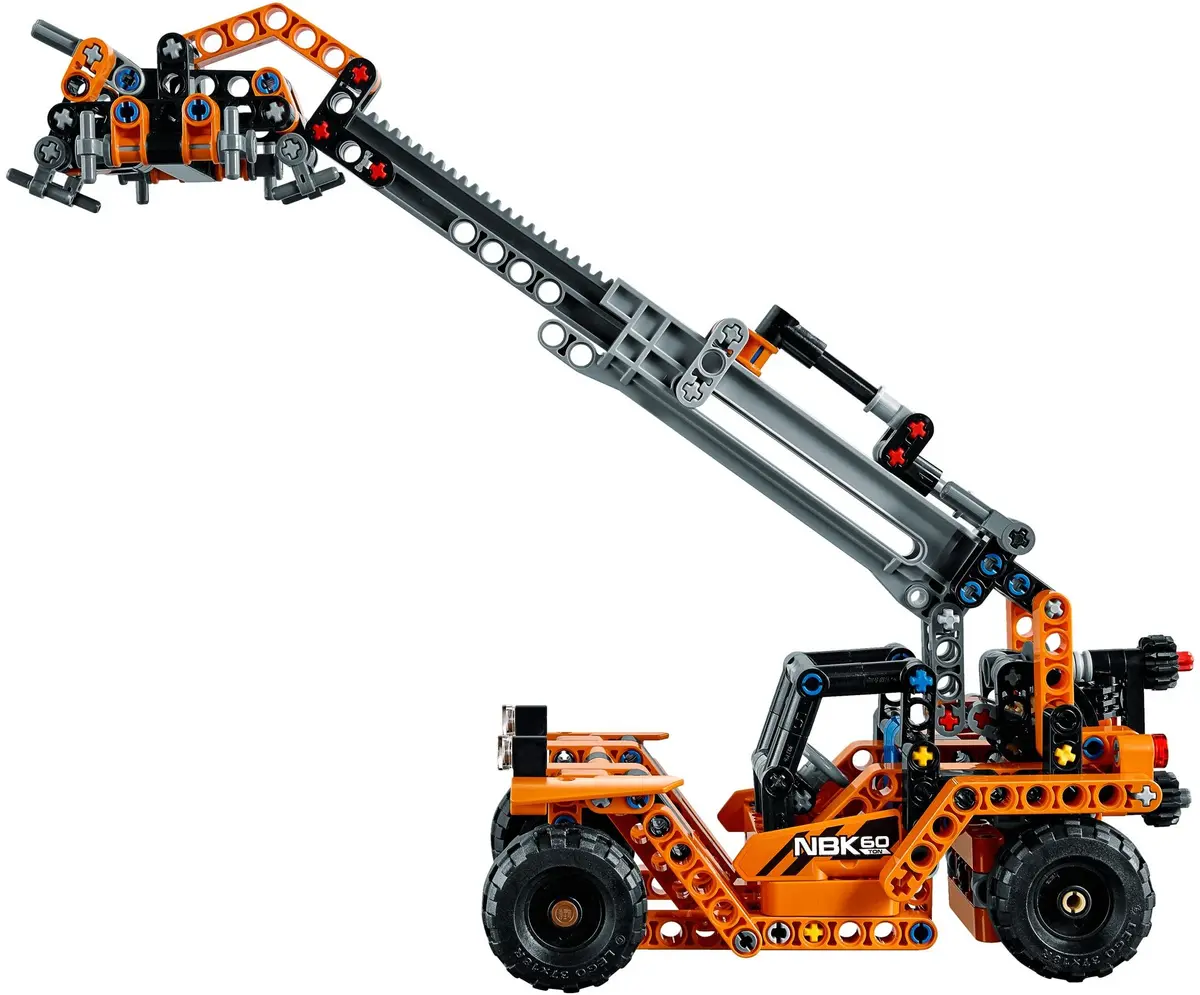 LEGO Technic 42062 Container Yard set, image 6