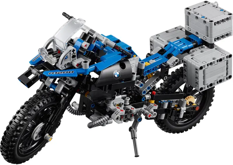 LEGO Technic 42063 BMW R 1200 GS Adventure set