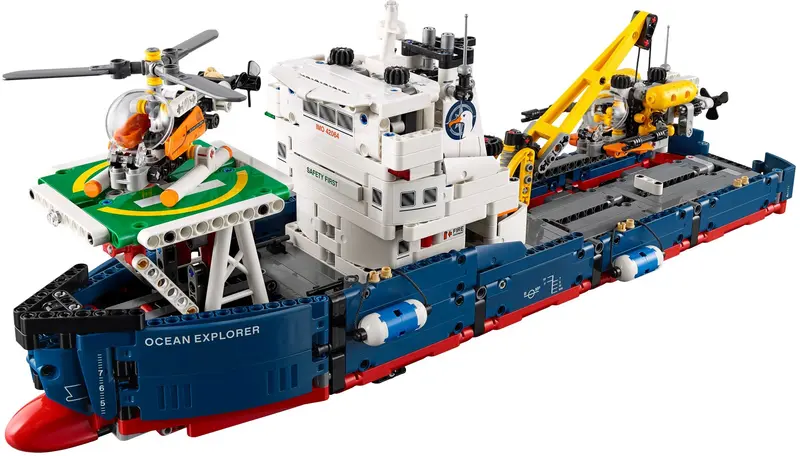 LEGO Technic 42064 Ocean Explorer set