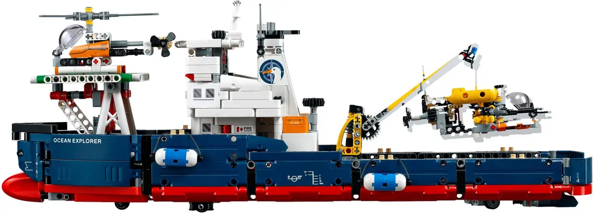 LEGO Technic 42064 Ocean Explorer set, image 4