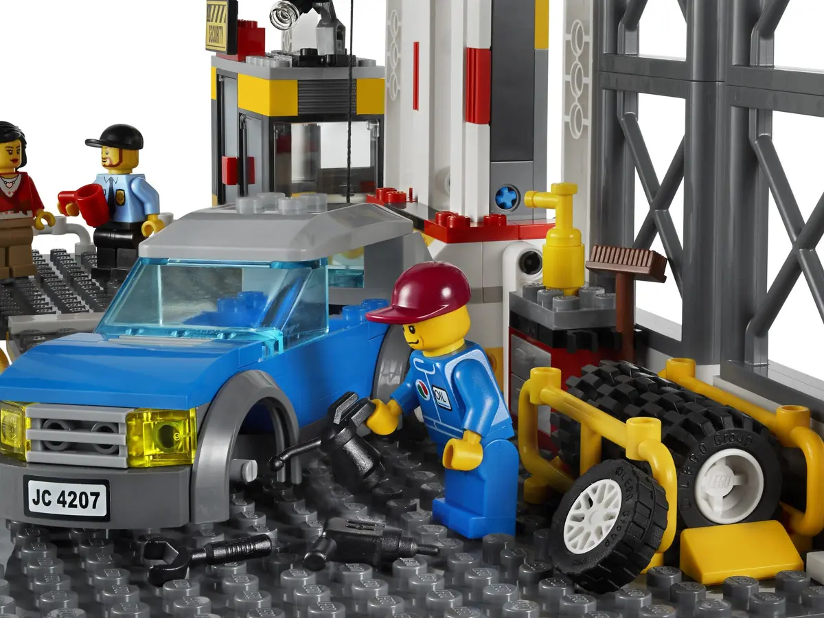 LEGO City 4207 City Garage set, image 8