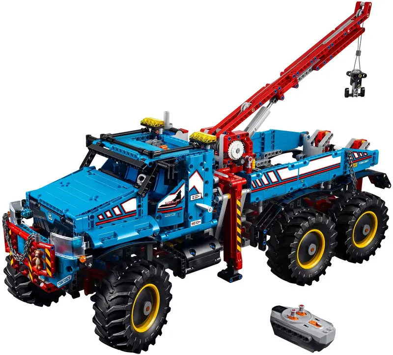 LEGO Technic 42070 6x6 All Terrain Tow Truck set
