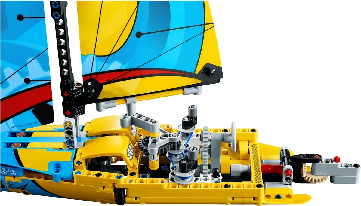 LEGO Technic 42074 Racing Yacht set, image 4