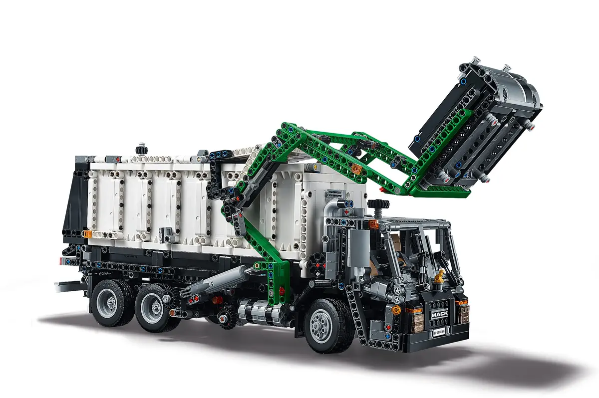 LEGO Technic 42078 Mack Anthem set, image 6