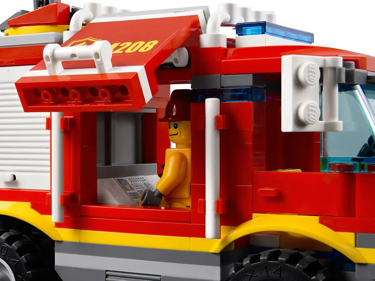 LEGO City 4208 Fire Truck set, image 10