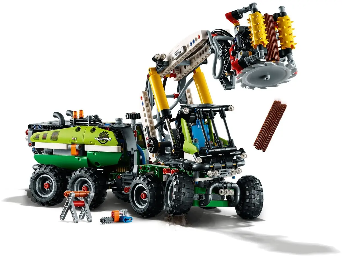 LEGO Technic 42080 Forest Harvester set, image 3