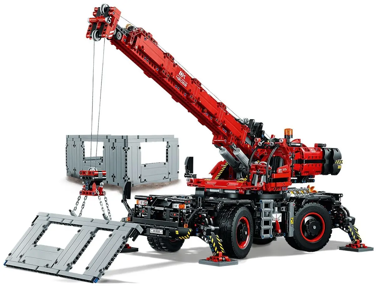 LEGO Technic 42082 Rough Terrain Crane set, image 3