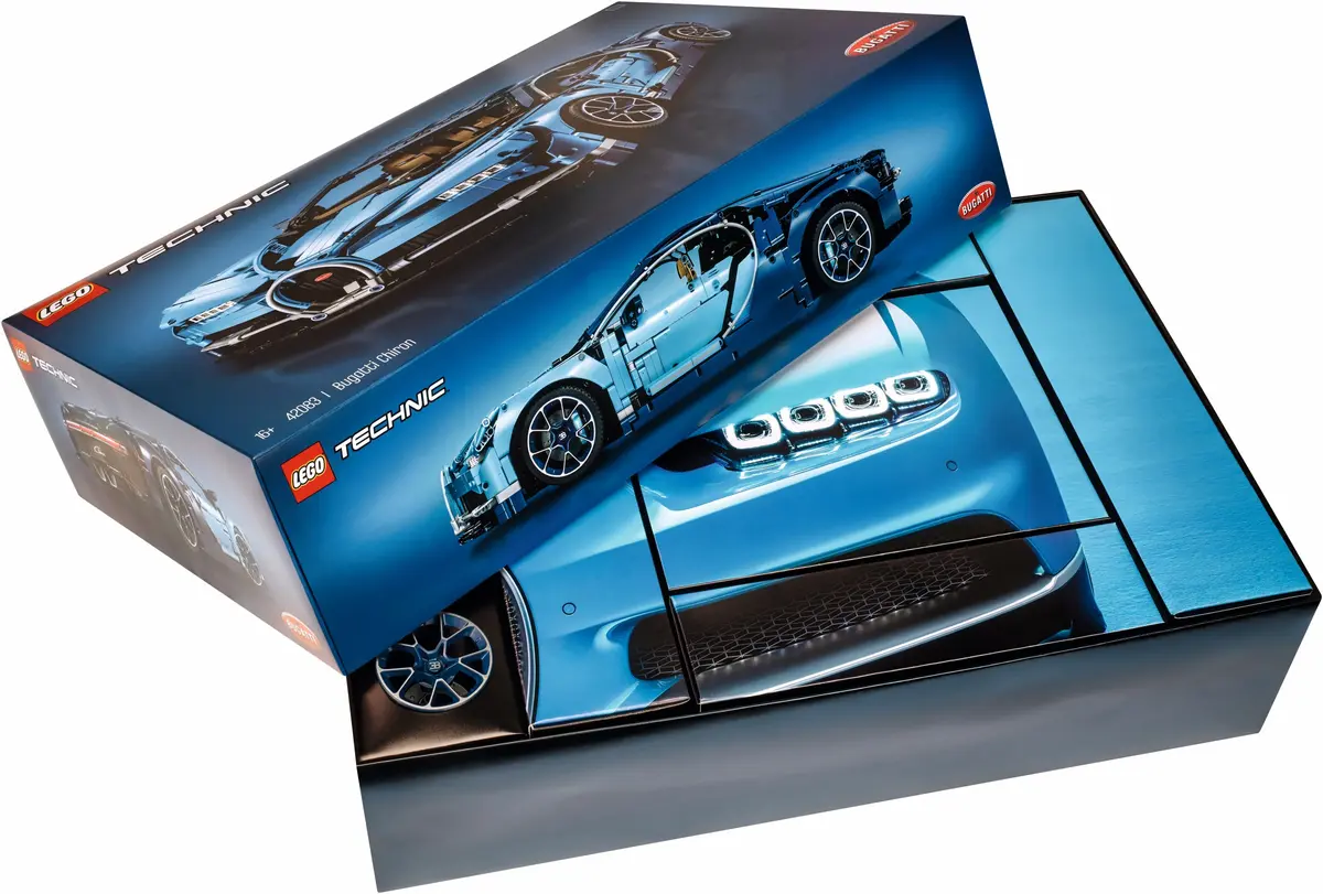 LEGO Technic 42083 Bugatti Chiron set, image 12