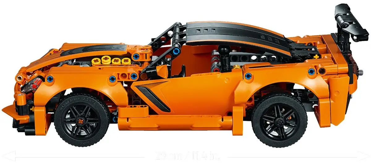 LEGO Technic 42093 Chevrolet Corvette ZR1 set, image 3