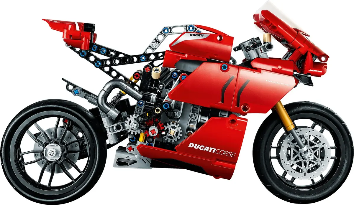 LEGO Technic 42107 Ducati Panigale V4 R set, image 5
