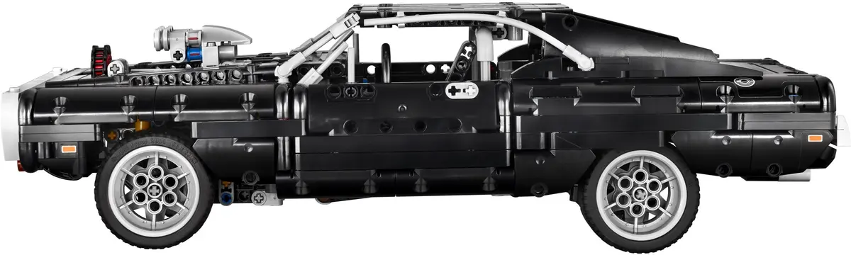 LEGO Technic 42111 Dom's Dodge Charger set, image 4