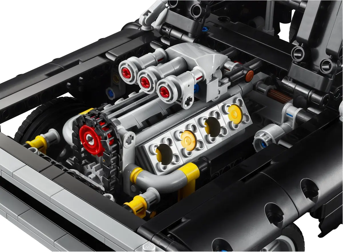 LEGO Technic 42111 Dom's Dodge Charger set, image 5