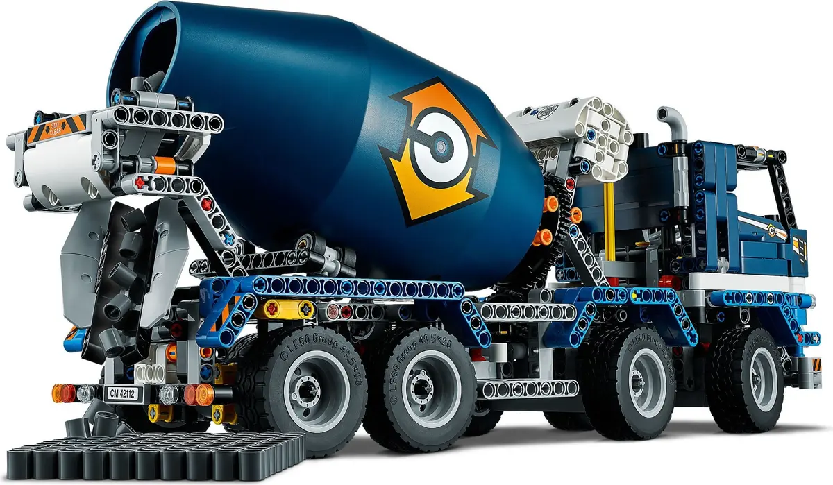 LEGO Technic 42112 Concrete Mixer Truck set, image 10