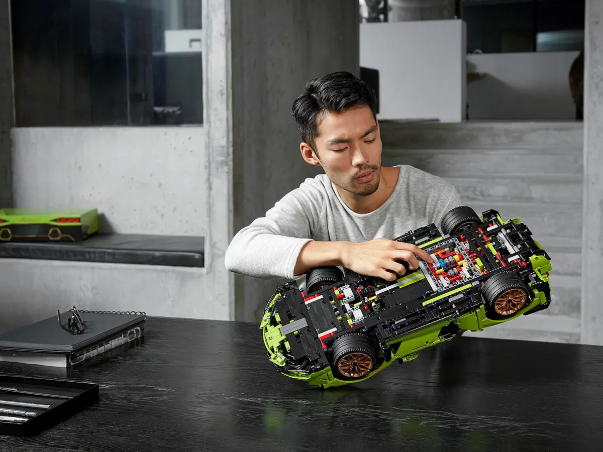 LEGO Technic 42115 Lamborghini Sián FKP 37 set, image 22