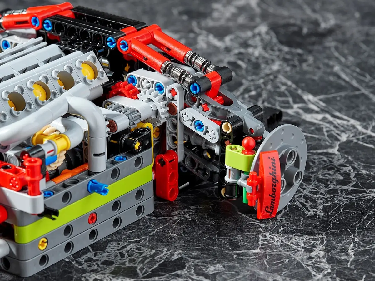 LEGO Technic 42115 Lamborghini Sián FKP 37 set, image 31