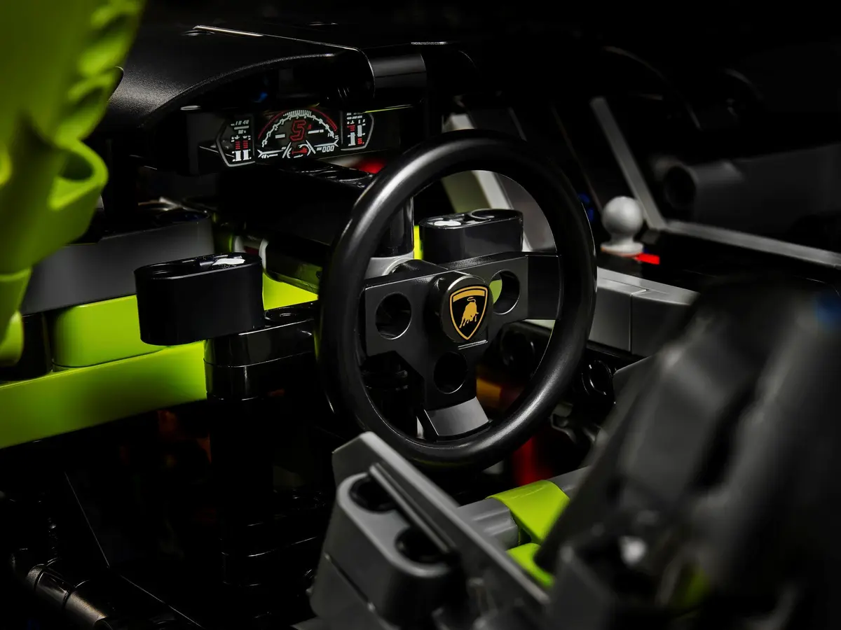 LEGO Technic 42115 Lamborghini Sián FKP 37 set, image 11