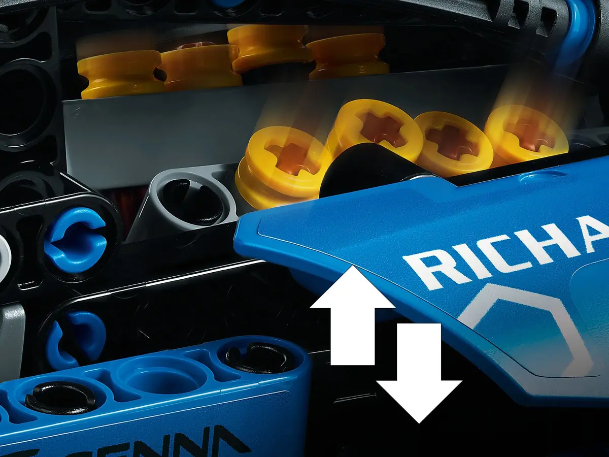 LEGO Technic 42123 McLaren Senna GTR set, image 12