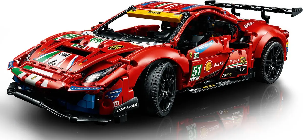 LEGO Technic 42125 Ferrari 488 GTE 'AF Corse #51' set, image 3