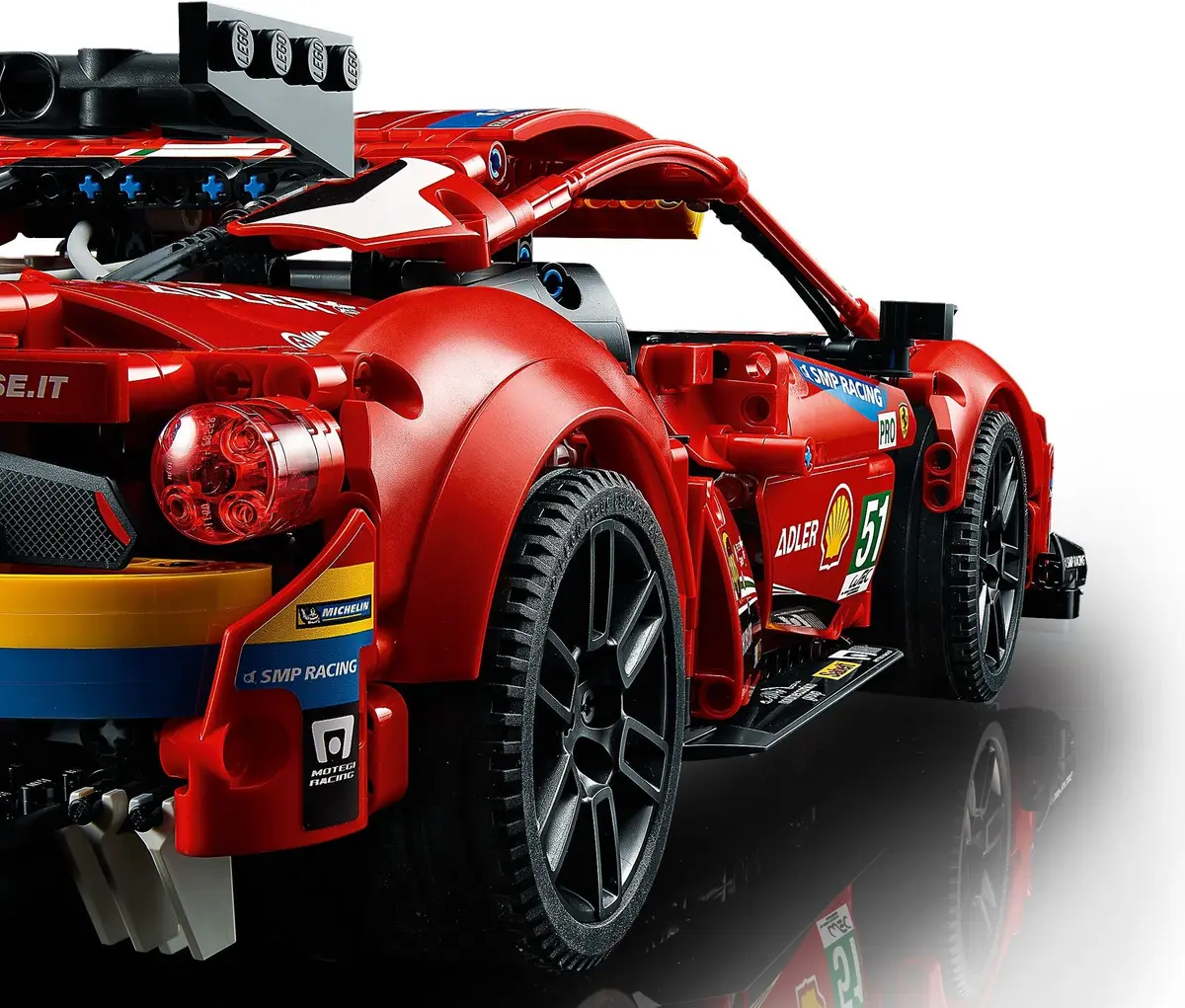 LEGO Technic 42125 Ferrari 488 GTE 'AF Corse #51' set, image 5