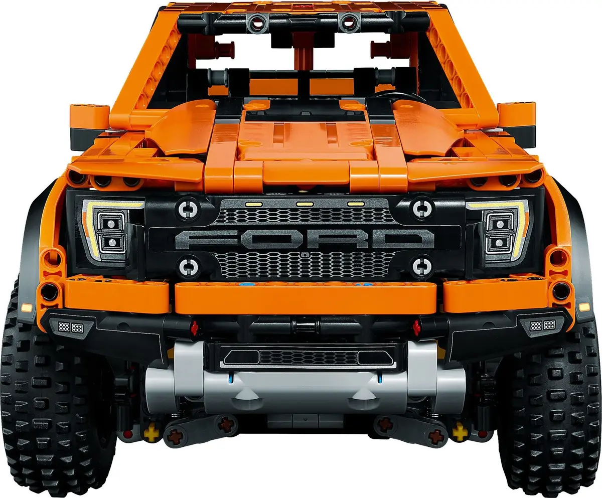 LEGO Technic 42126 Ford F-150 Raptor set, image 4