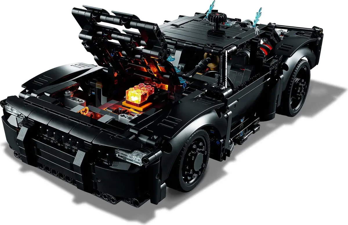 LEGO Technic 42127 The Batman - Batmobile set, image 7