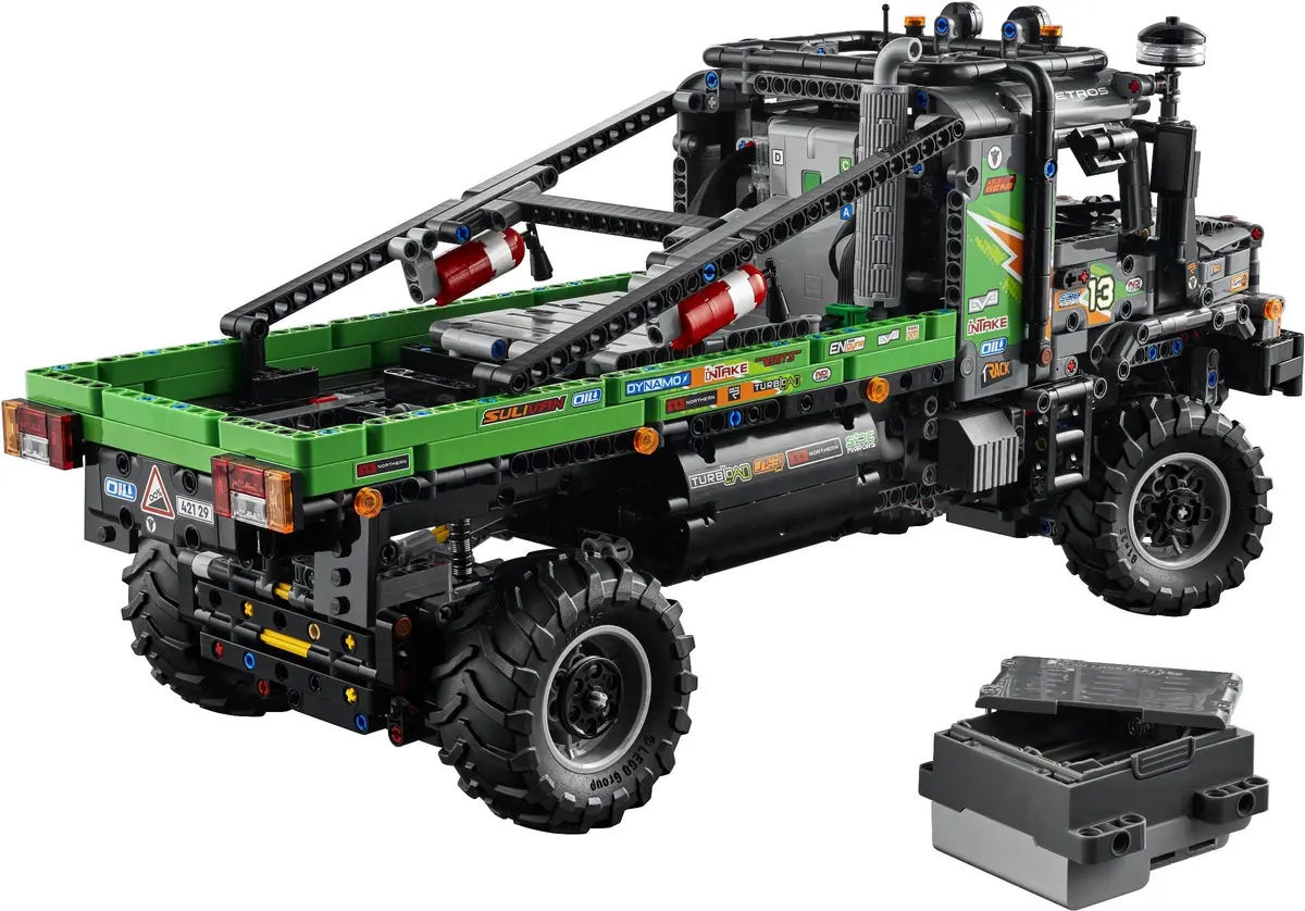 LEGO Technic 42129 4x4 Mercedes-Benz Zetros Trial Truck set, image 8