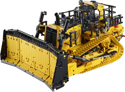 LEGO Technic 42131 Cat D11 Bulldozer set