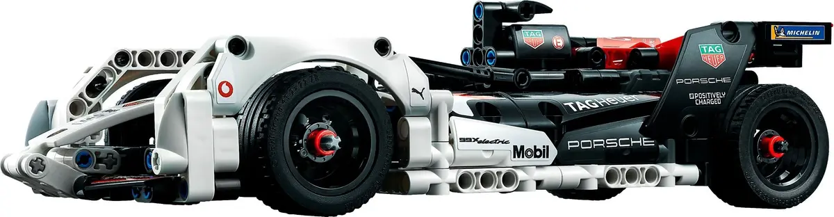 LEGO Technic 42137 Formula E Porsche 99x Electric set, image 3