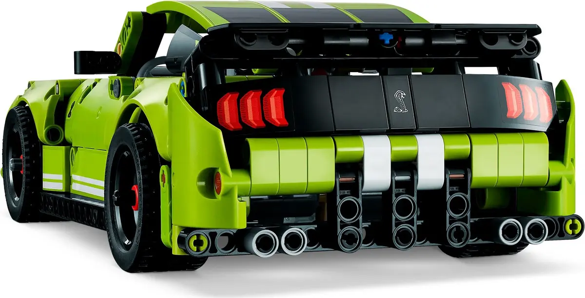 LEGO Technic 42138 Ford Mustang Shelby GT500 set, image 4