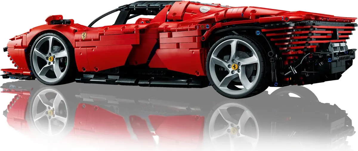 LEGO Technic 42143 Ferrari Daytona SP3 set, image 5
