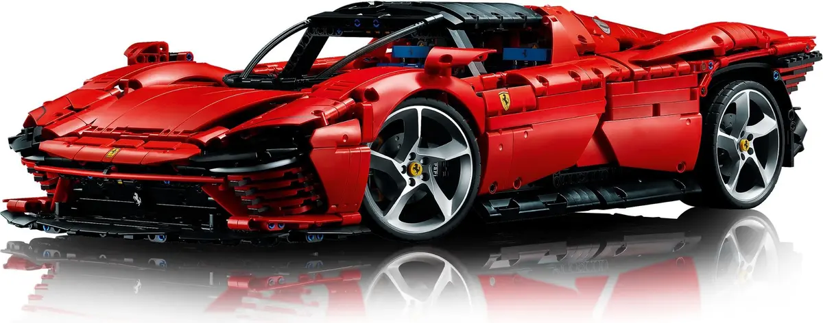 LEGO Technic 42143 Ferrari Daytona SP3 set, image 3