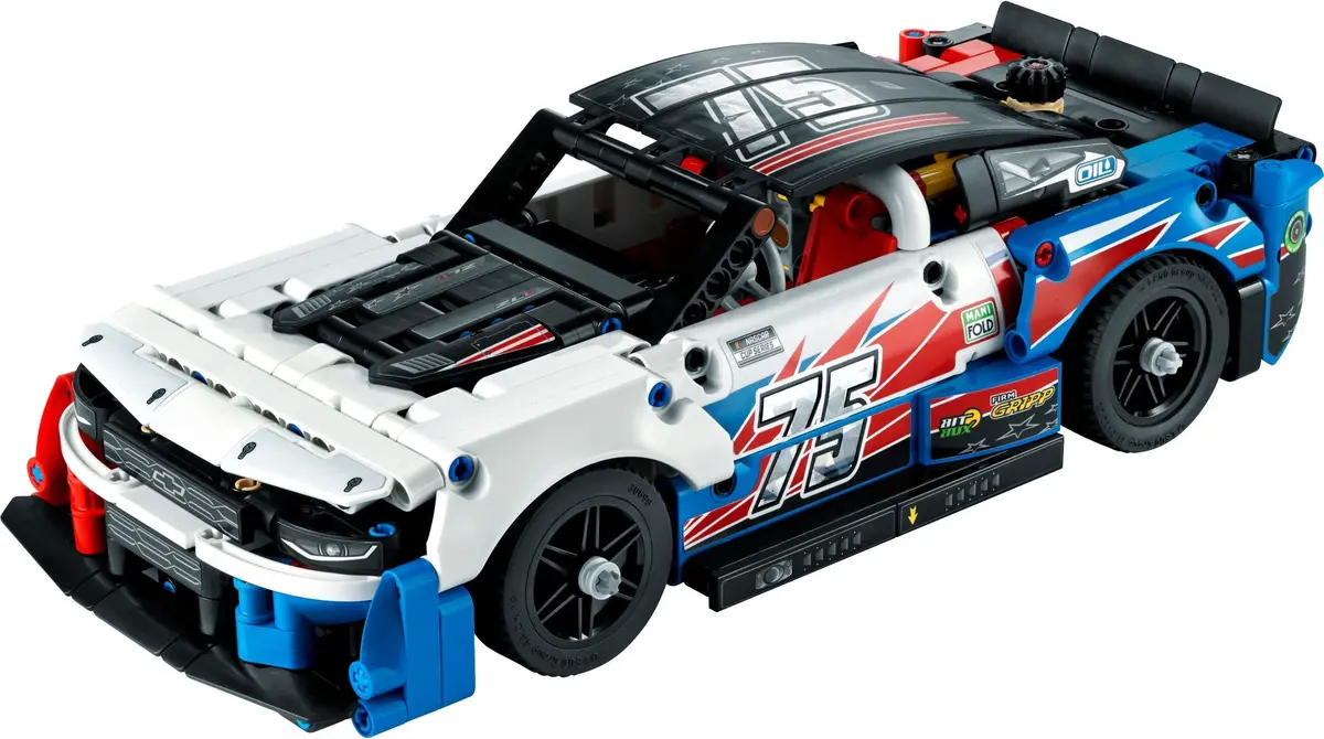 LEGO Technic 42153 NASCAR Next Gen Chevrolet Camaro ZL1 set