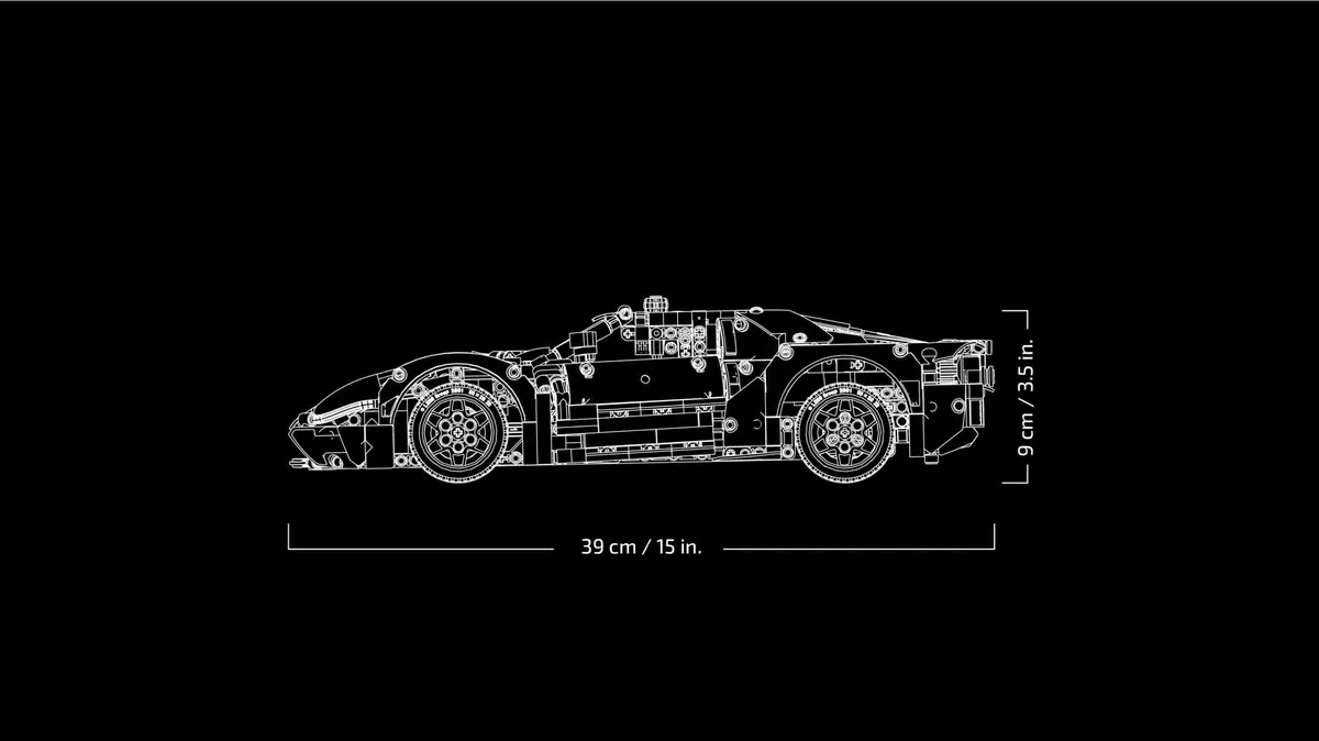 LEGO Technic 42154 2022 Ford GT set, image 7