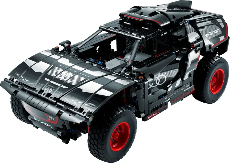 LEGO Technic 42160 Audi RS Q e-tron set
