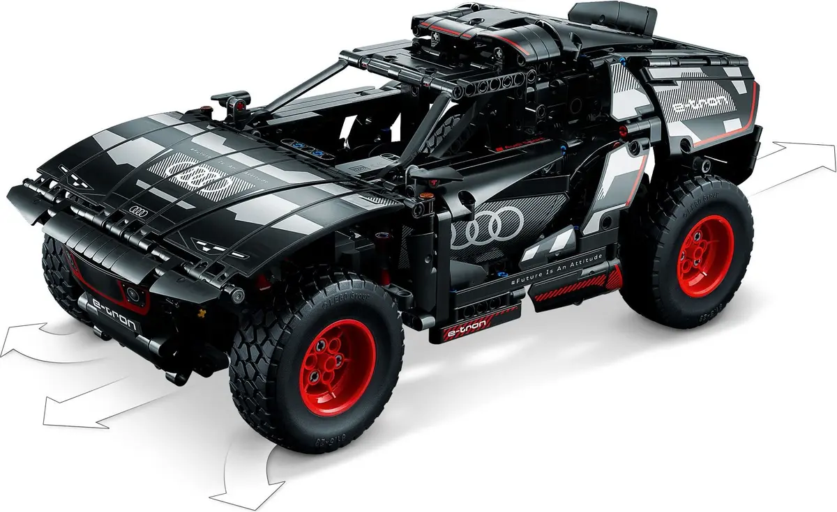 LEGO Technic 42160 Audi RS Q e-tron set, image 5