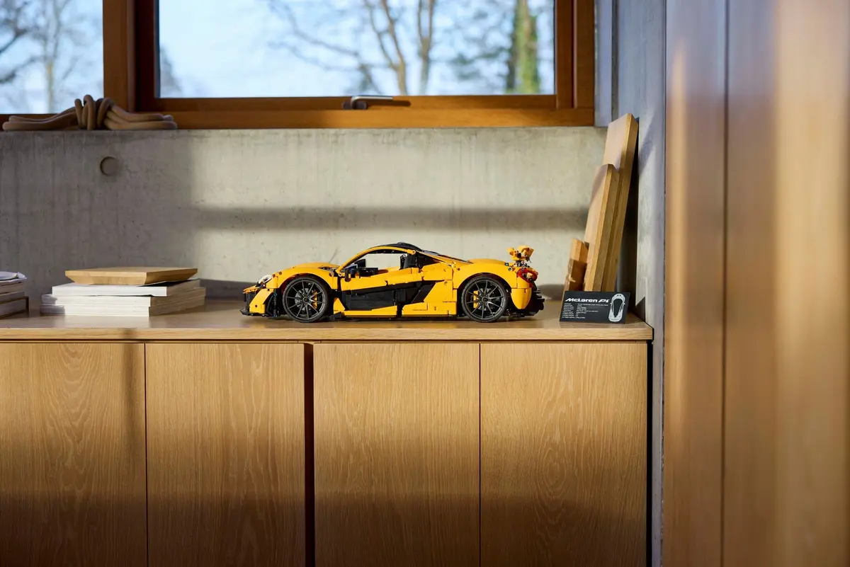 LEGO Technic 42172 McLaren P1 set, image 11