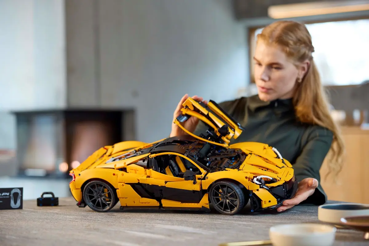 LEGO Technic 42172 McLaren P1 set, image 10